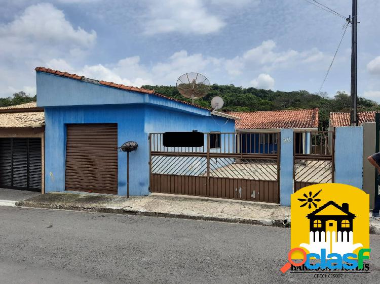 Casa com documento para financiamento!