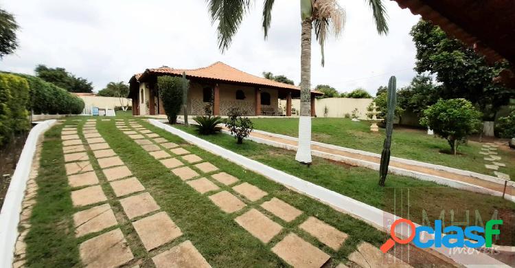 Ótima chácara no Jardim Flamboyant