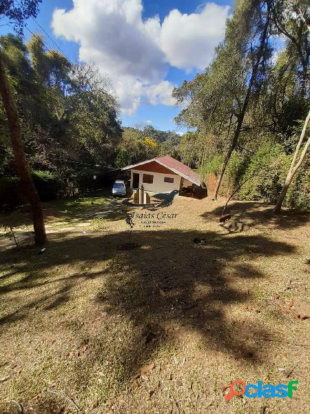 Casa em Condomínio em Campos do Jordão com lindo quintal!