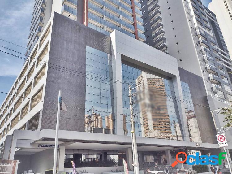 Sala comercial no Boqueirão para locação - Prédio
