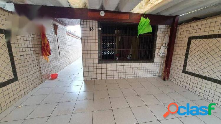 Casa 3 dorm 123m2 na quadra da praia - Maracanã Praia