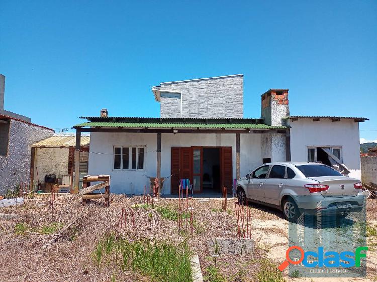 Casa à VENDA no Rio Vermelho próximo a praia do