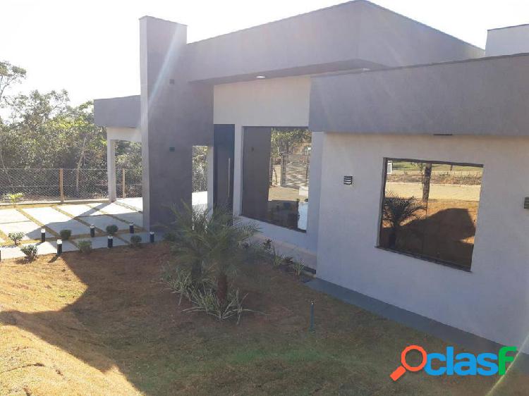 Casa com 3 quartos, sendo 2 suítes - Estancia da Mata