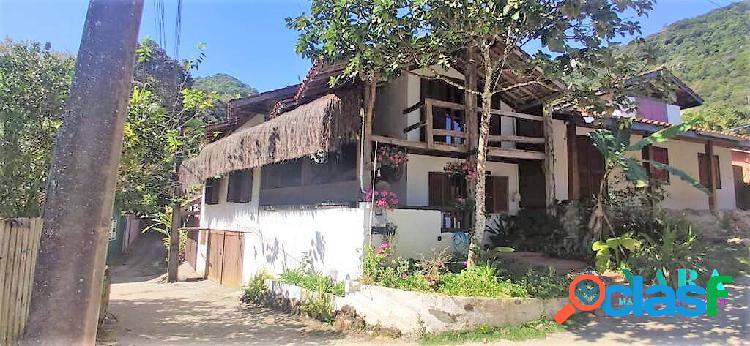 Casa pé na Areia,Picinguaba,Ubatuba 3 quartos, R$ 1.500MIL