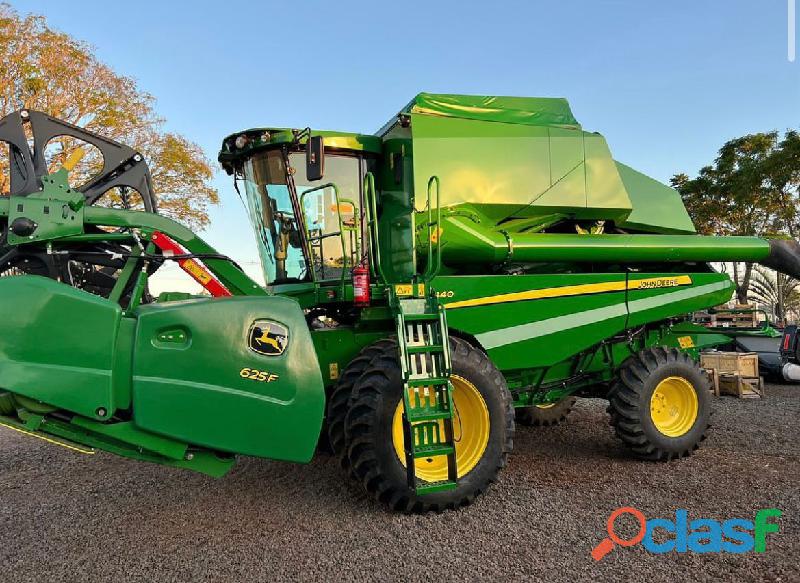 Colheitadeira John Deere S440