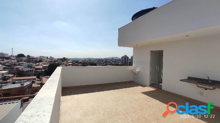 Excelente Cobertura com 2 quartos, no bairro - Jardim