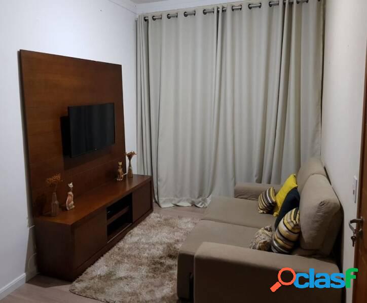 Apartamento com 3 dormitórios à venda, 78 m² por R$
