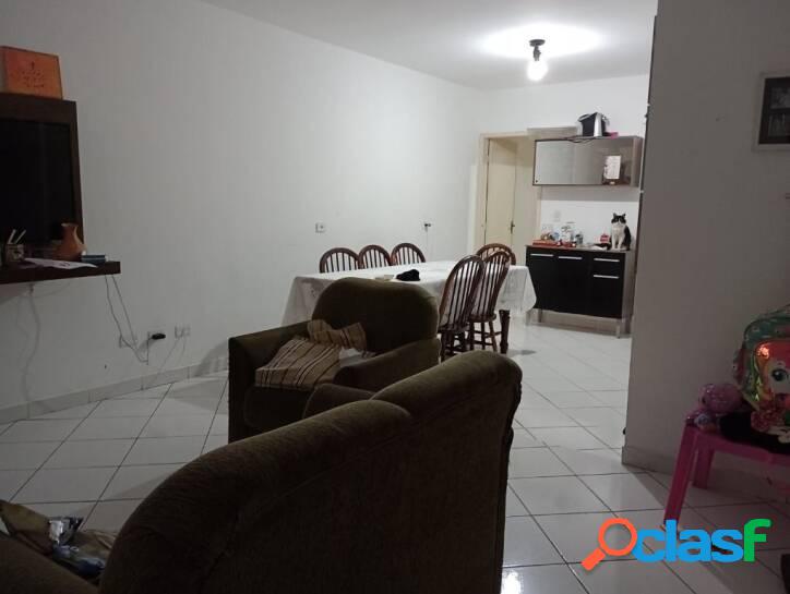 Casa com 2 dormitórios à venda, 125 m² por R$ 270.000 -