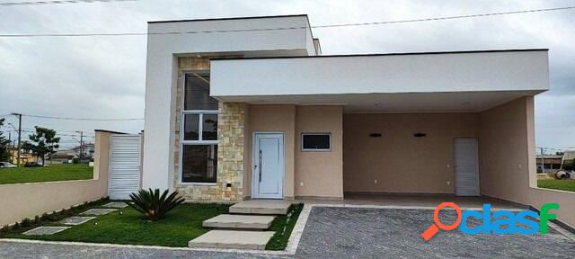 Casa com 2 dormitórios à venda, 149 m² por R$ 879.800 -