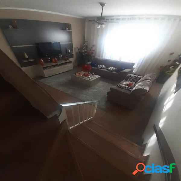 Casa com 2 dormitórios à venda por R$ 450.000,00 - Vila