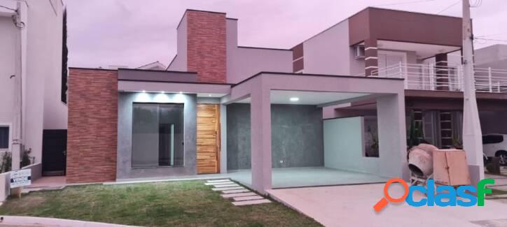 Casa com 3 dormitórios à venda, 156 m² por R$ 860.000 -