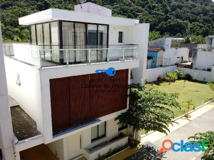 Casa de Alto Padrão em Condomínio Fechado no Litoral Norte