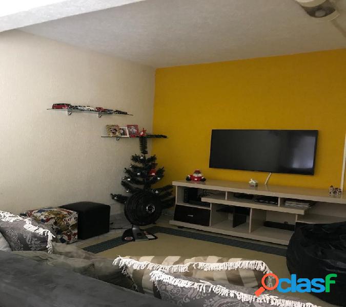 Casa à venda, 160 m², 2 quartos, 1 banheiro
