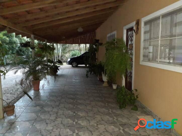 Chácara com 3 dormitórios à venda, 5000 m² por R$