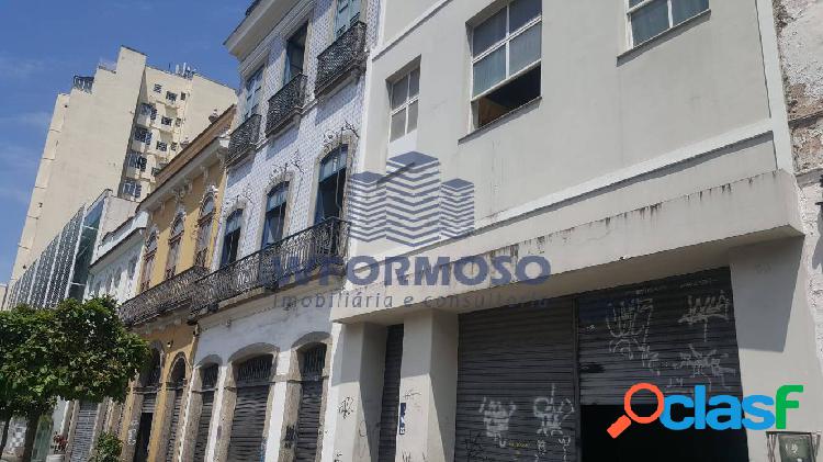 Prédio Comercial 820m² à venda na Sacadura Cabral no