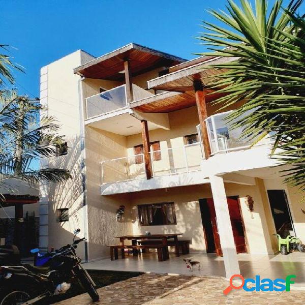Sobrado com 3 dormitórios à venda, 170 m² por R$