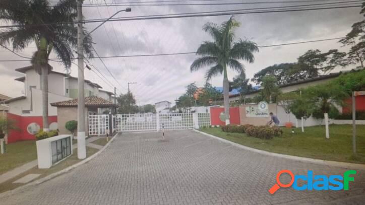 Sobrado com 3 dormitórios à venda, 98 m² por R$ 355.000 -