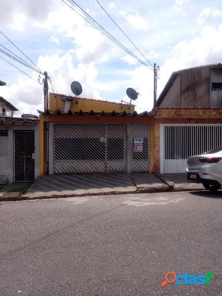 CASAS - QUINTAL COMPARTILHADO - PQ. GERASSI
