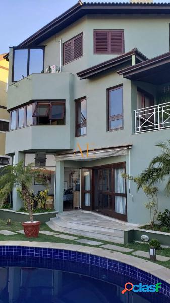 Casa com 4 dormitórios à venda, 500 m² por R$
