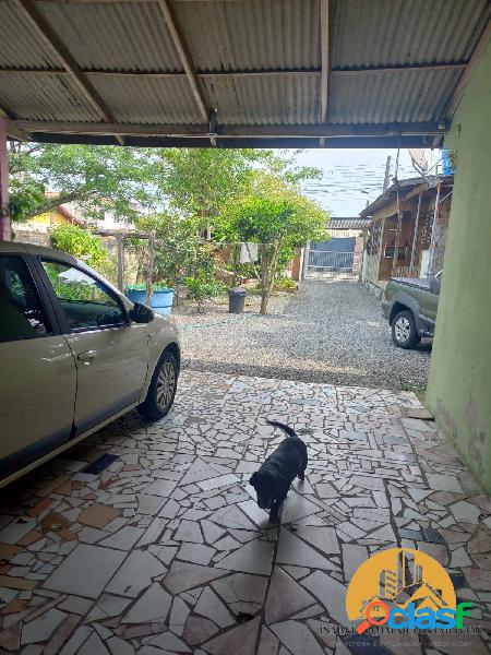 TERRENO COM CASA 03 DORMITÓRIOS SENDO UMA SUITE, GRAVATÁ