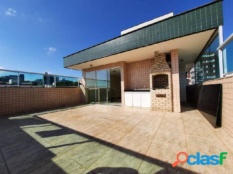 Cobertura duplex com 3 quartos, suíte, 4 vagas de garagem -