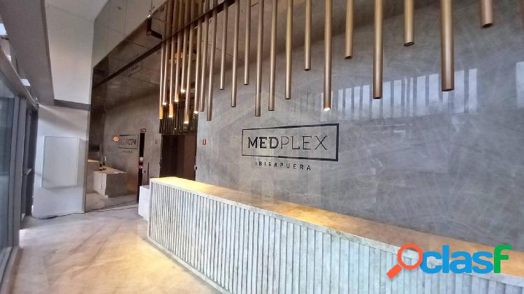Consultório no Ibirapuera Medplex com 200 m², 4