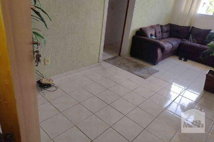 Apartamento, Jacqueline, 3 Quartos, 1 Vaga, 0 Suíte
