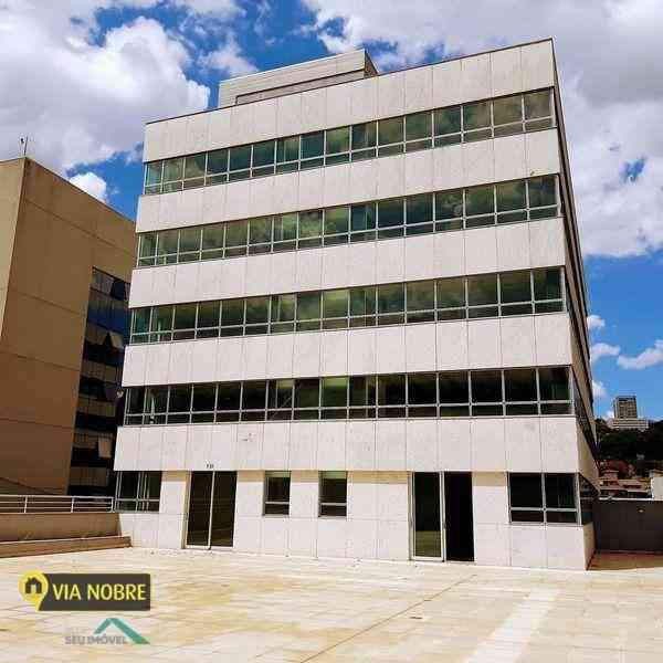 Prédio, Estoril, 59 Vagas