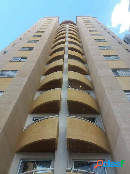 Bonito apartamento de 62 metros com 2 dormitórios sendo 1