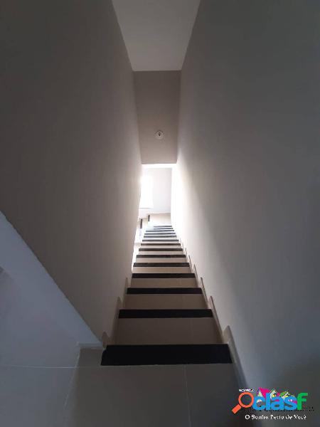 Casa Duplex a Venda, 2 Dormitórios em Itaipuaçú!