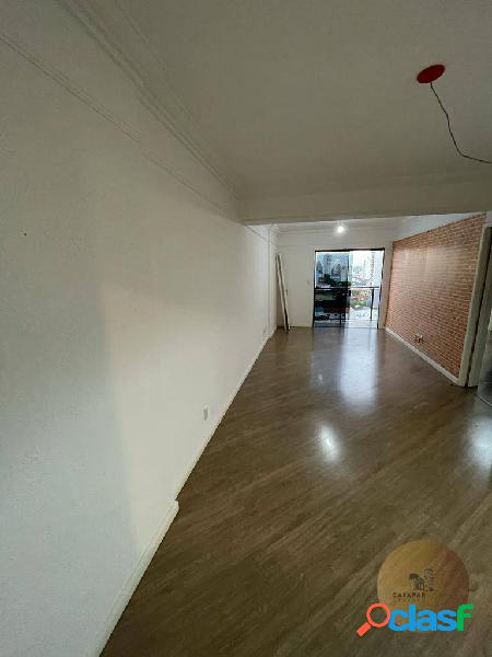 Apartamento 75m² com 2 Dormitórios, Excelente