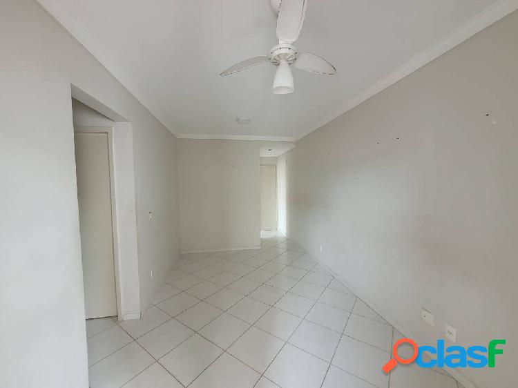 Apartamento de 2 dormitórios no Canto do Forte