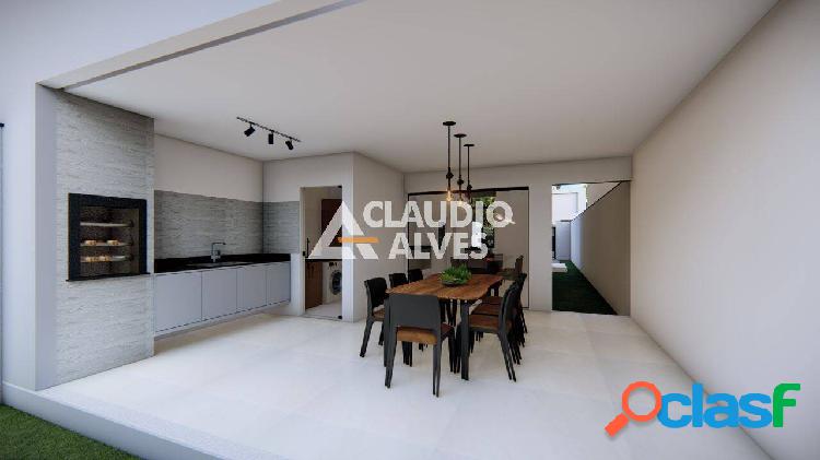 CASA COM 3 SUÍTES + PISCINA E ÁREA GOURMET COMPLETA