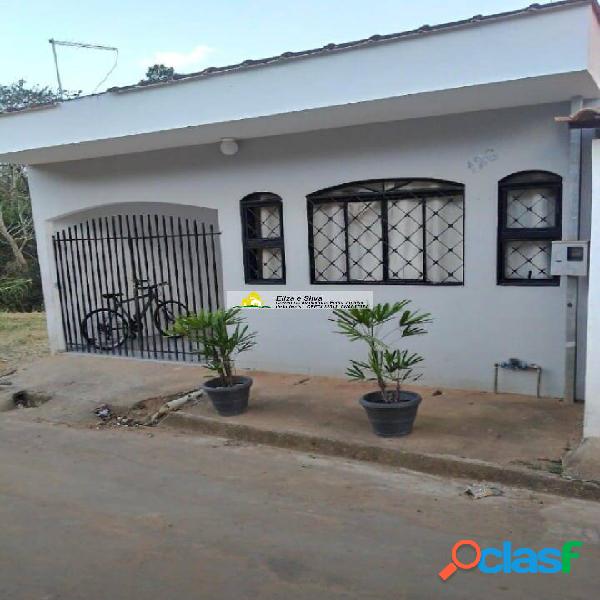 Casa a venda no bairro Lavapés em Nova Resende