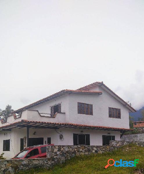 Casa en Venta. El Valle, Mérida.