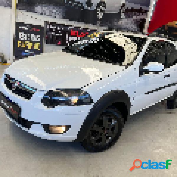 FIAT STRADA TREKKING 1.6 16V LOCKER FLEX CD BRANCO 2015 1.6