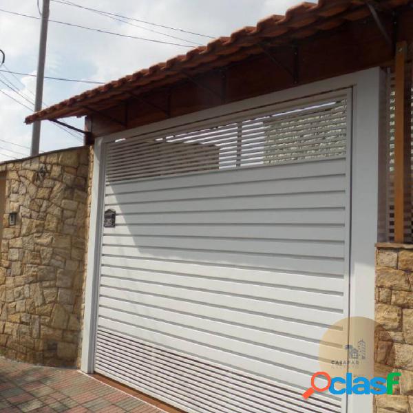 Linda Casa Assobradada no Alto do Bairro Olímpico com