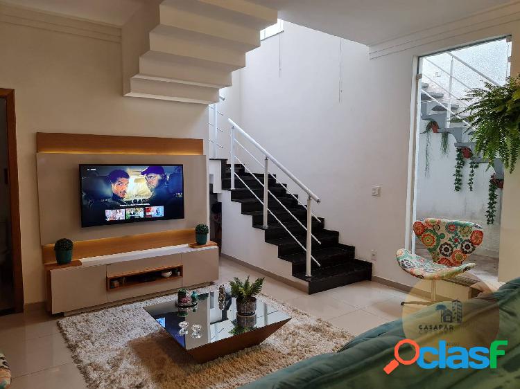 Lindo Sobrado B. Sta Maria 250m² - 3 suítes - Estuda