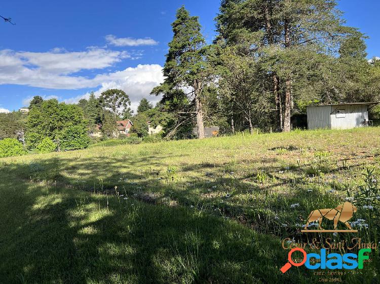 Terreno a venda no Bairro Jardim Embaixador em Campos do