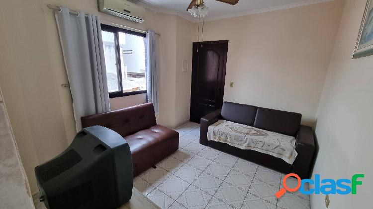 Apartamento em Praia Grande no Canto do Forte, sendo 1