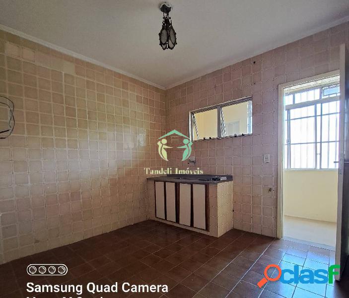 Apartamento com condomínio 2 dormitórios (Santa Terezinha)