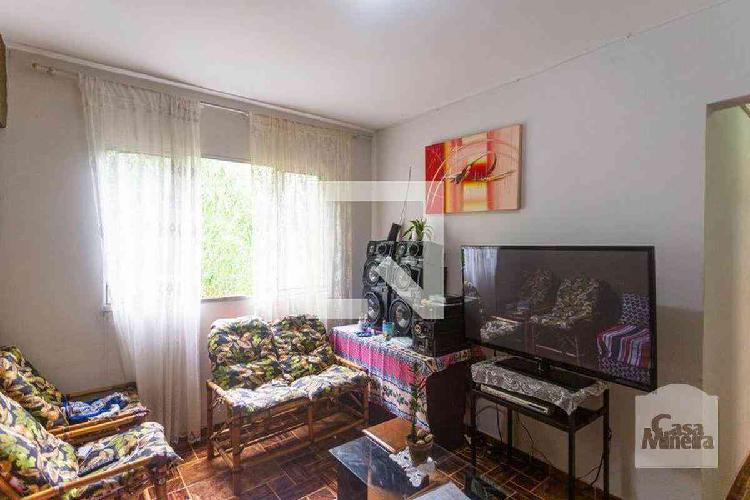 Apartamento, Fernão Dias, 3 Quartos, 2 Vagas, 0 Suíte