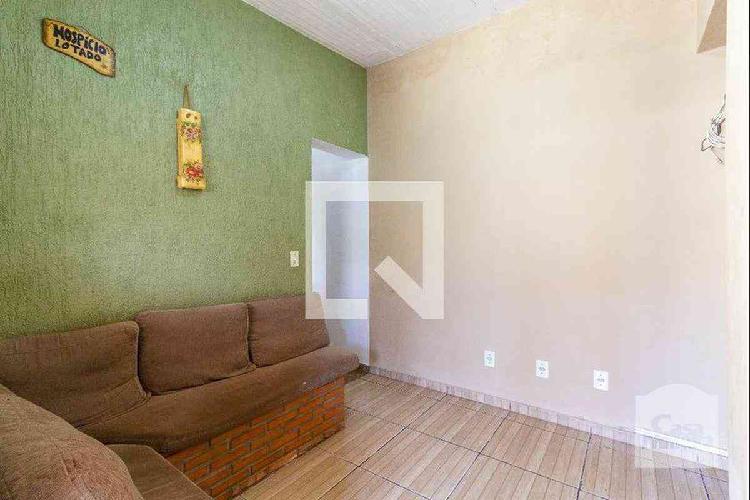 Casa, Alvorada, 2 Quartos, 4 Vagas, 0 Suíte