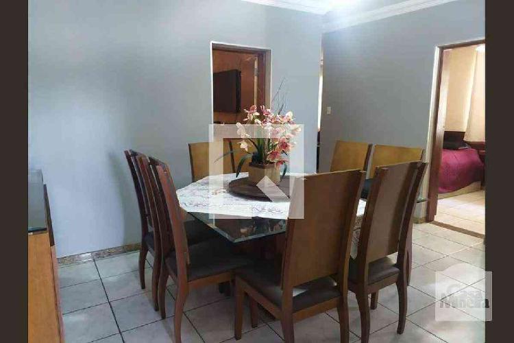 Casa, Inconfidentes, 3 Quartos, 8 Vagas, 0 Suíte