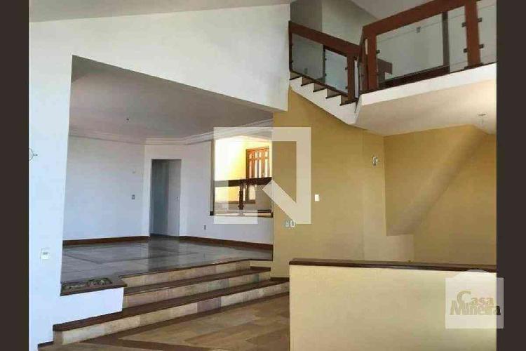Casa, Santa Lúcia, 4 Quartos, 4 Vagas, 2 Suítes