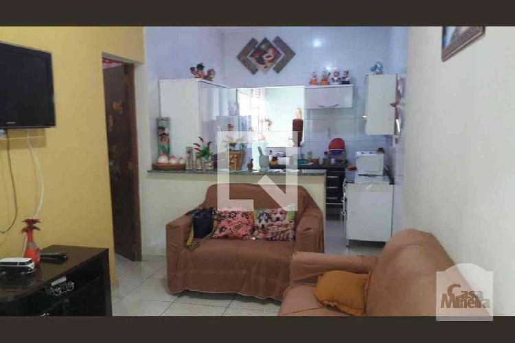 Casa, Santa Maria, 5 Quartos, 4 Vagas, 1 Suíte