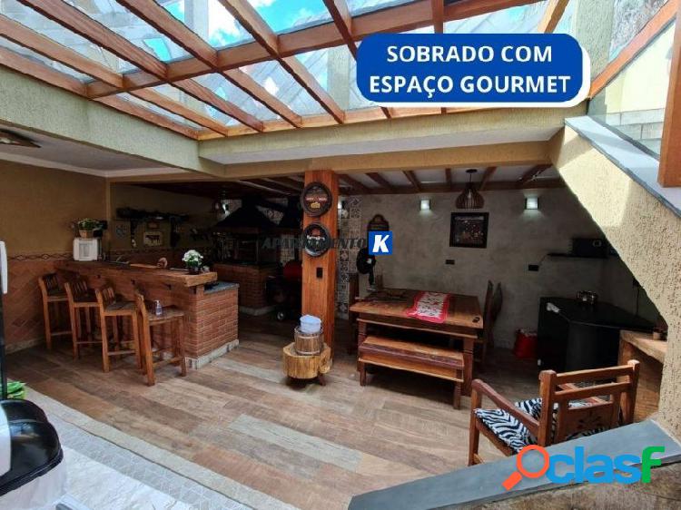 Sobrado Grande 283 m² - 3 dormitórios, 1 suíte, 2 vagas -