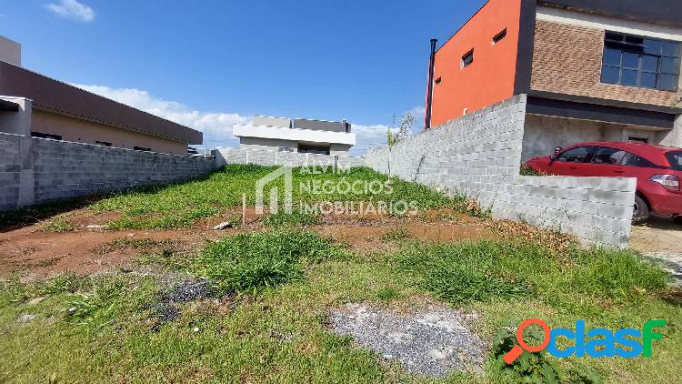 Terreno de 250 m² no Bairro da Floresta em São José dos