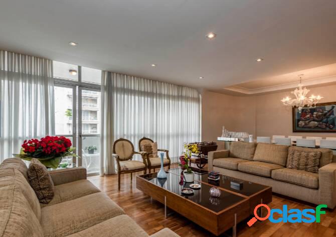 VENDE-SE EXUBERANTE APT, EM ANDAR ALTO 285m2 DE ÁREA ÚTIL