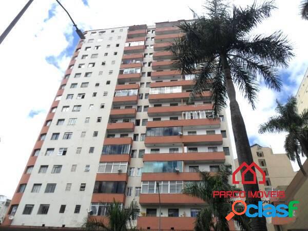 Apartamento 03 quartos a venda no Centro